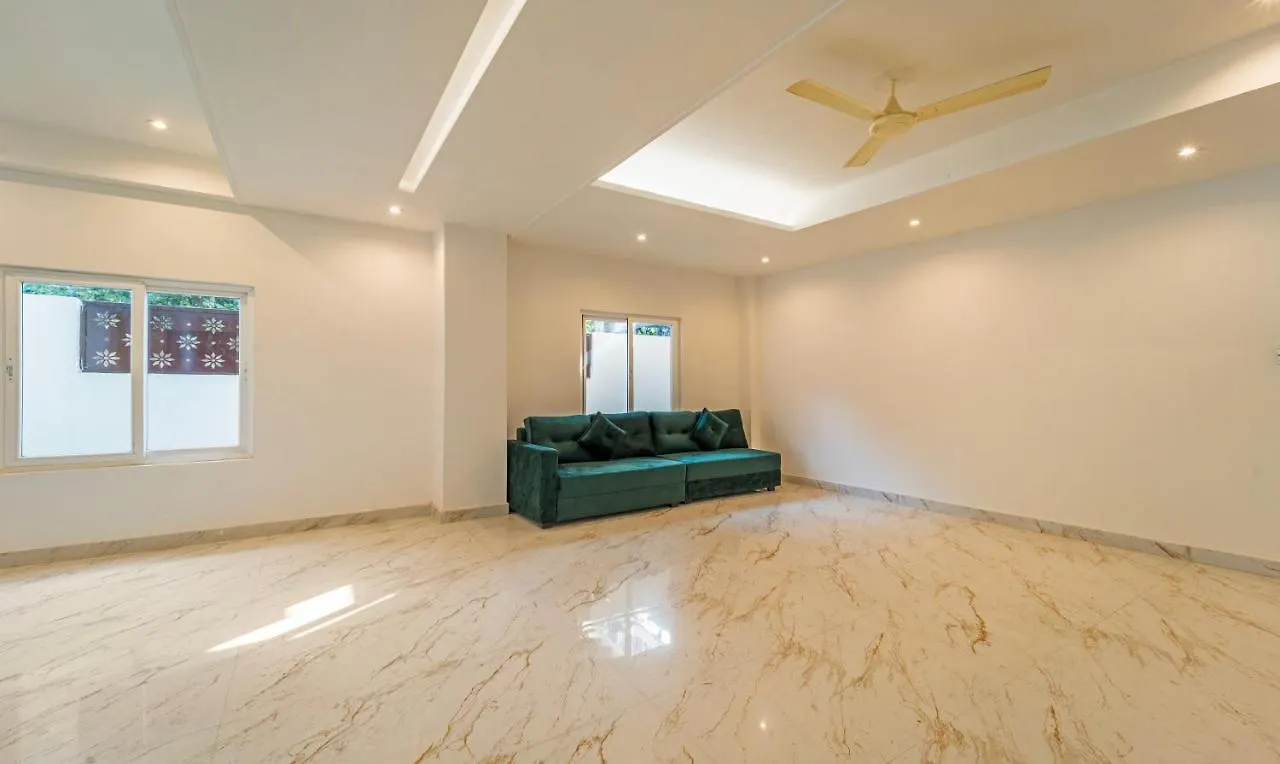 Treebo Raj Palace Hotel Varanasi