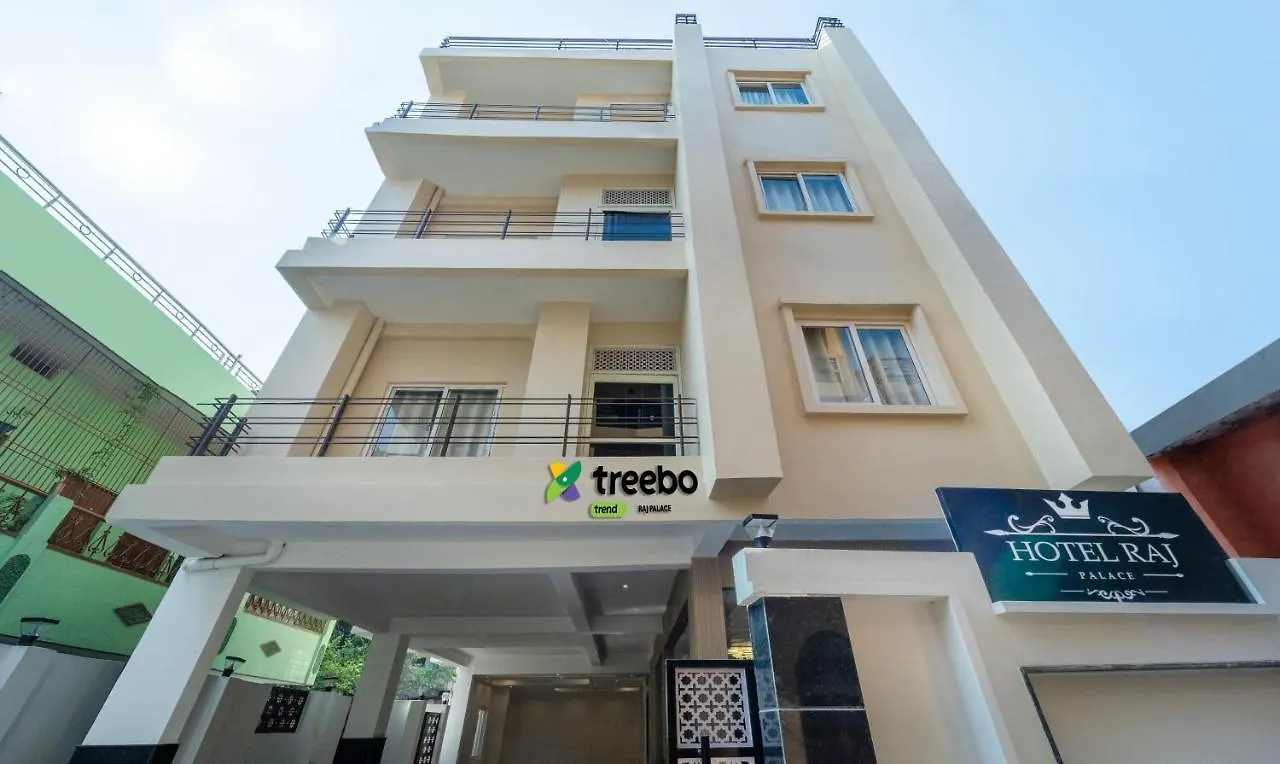 Treebo Raj Palace Hotel Varanasi